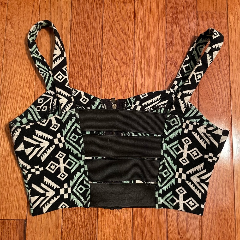 Geometric Pattern Crop Top - image 5